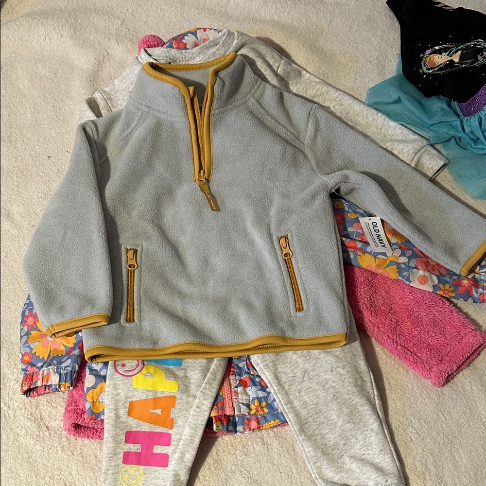 Colorful Kids One Piece Set - Picture 7 of 15
